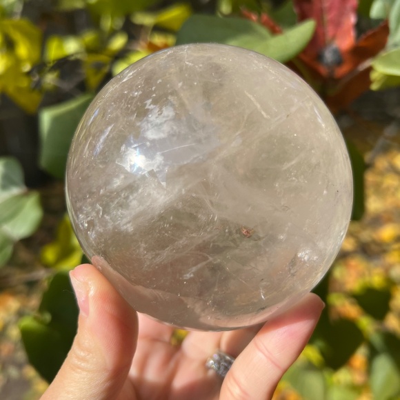 Clear (15 ) Quartz sphere | crystal - Picture 3 of 14
